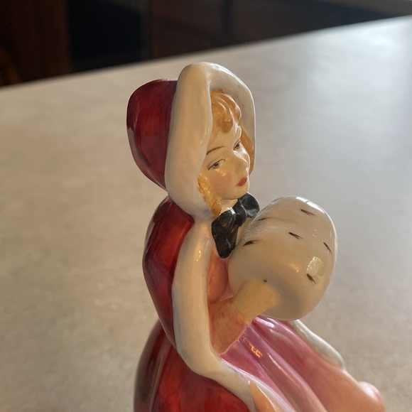 Vintage Paragon China Miss Susan figurine. c1950. Exc Shape No chips or cracks - Picture 9 of 13